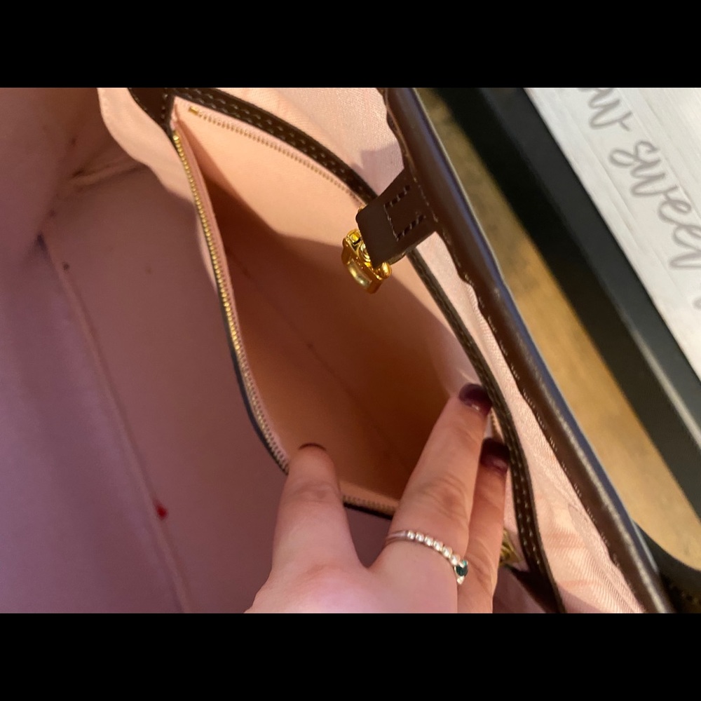 Louis Vuitton Neverfull MM - Picture 5 of 14